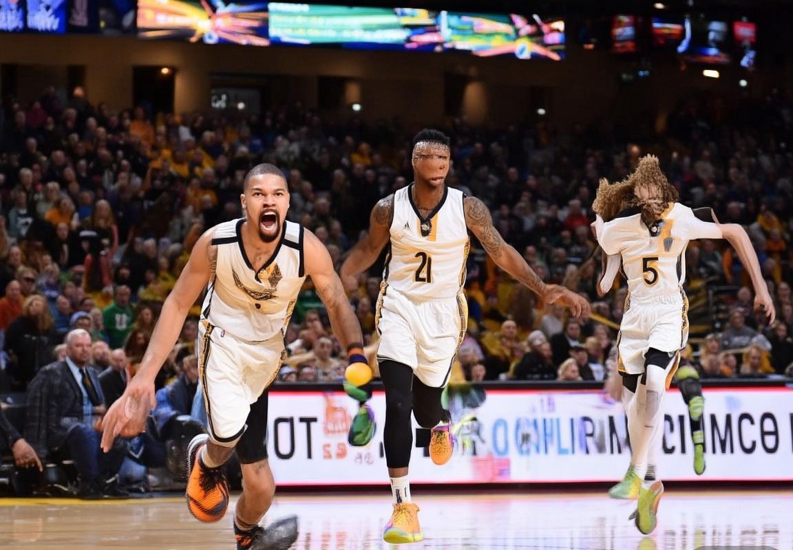 亚历山大关键时刻主宰攻防，雷霆主场全胜彰显年轻球队稳定性，切特·霍姆格伦攻防两端铸就蓝色堡垒